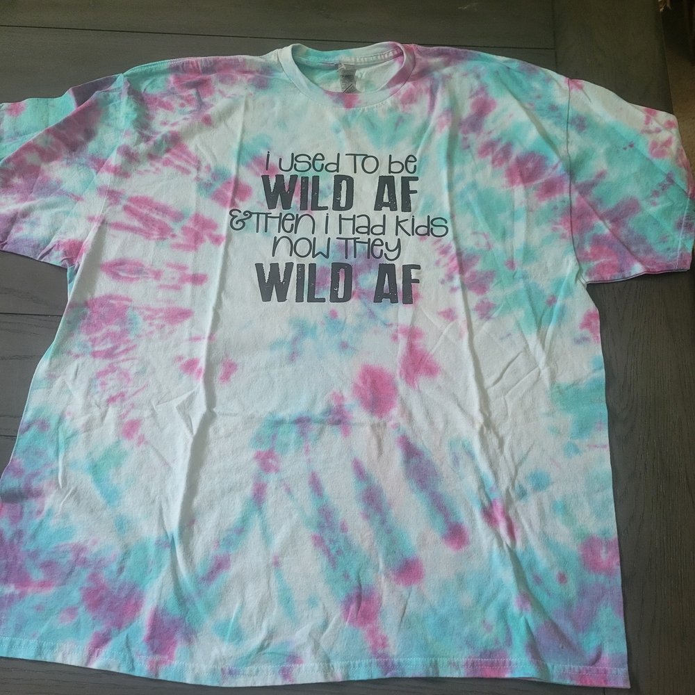 Wild AF tee, multi-coloured. Vibrant Gildan t-shirt with a blend of colors. Soft